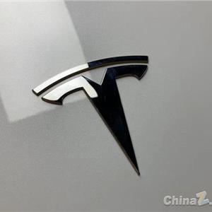 特斯拉Model3设计缺陷